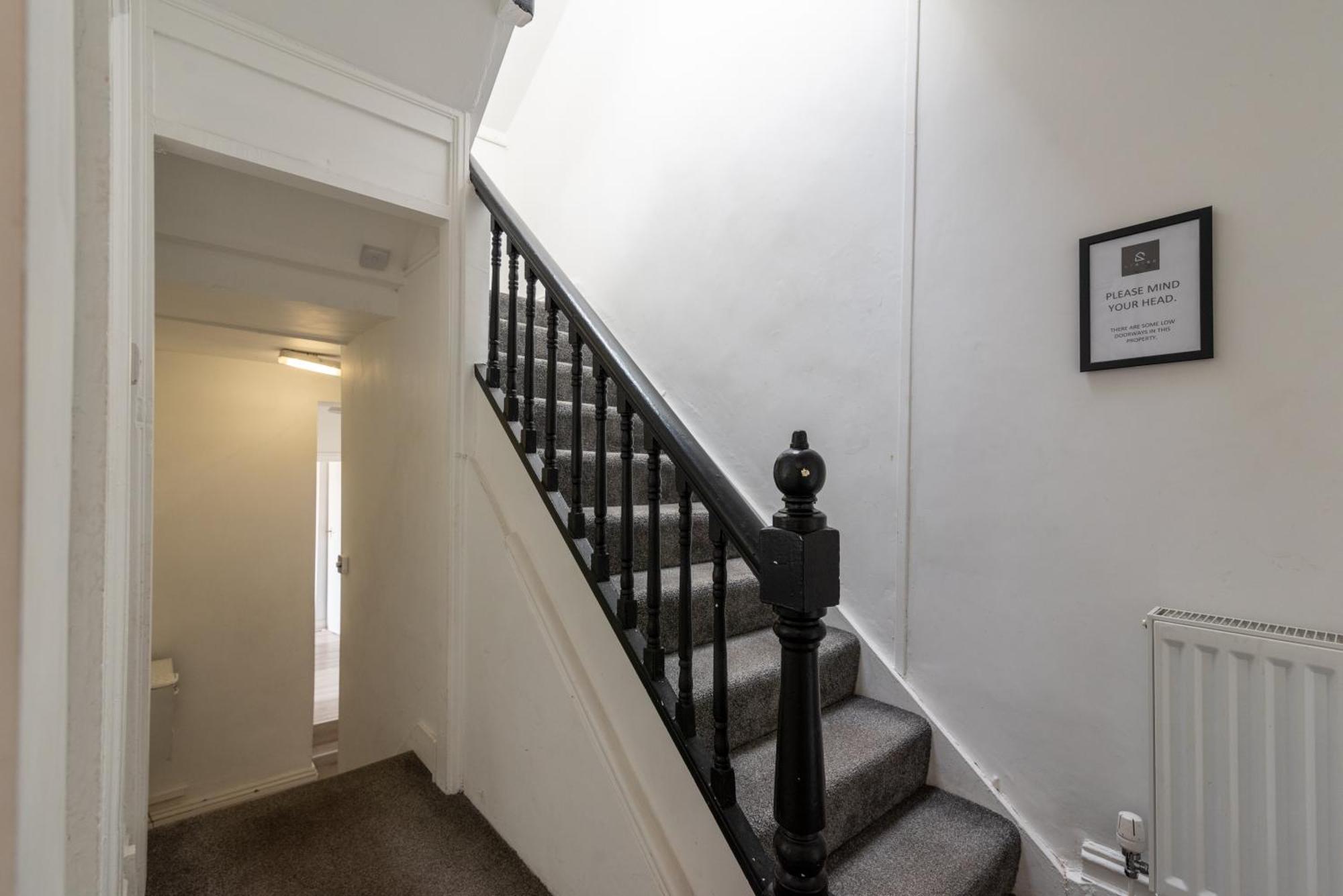 Sophia's Retreat - 2 Floor 4 Bed - - Coastal Getaway Newport (Gwent)