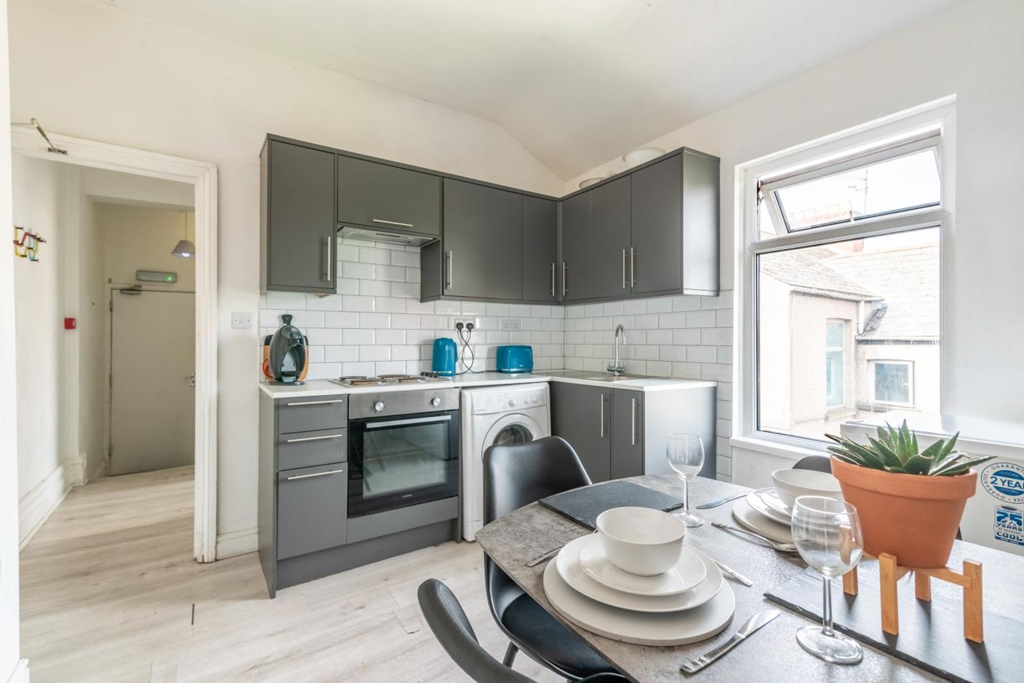 Appartement Sophia's Retreat - 2 Floor 4 Bed - - Coastal Getaway
