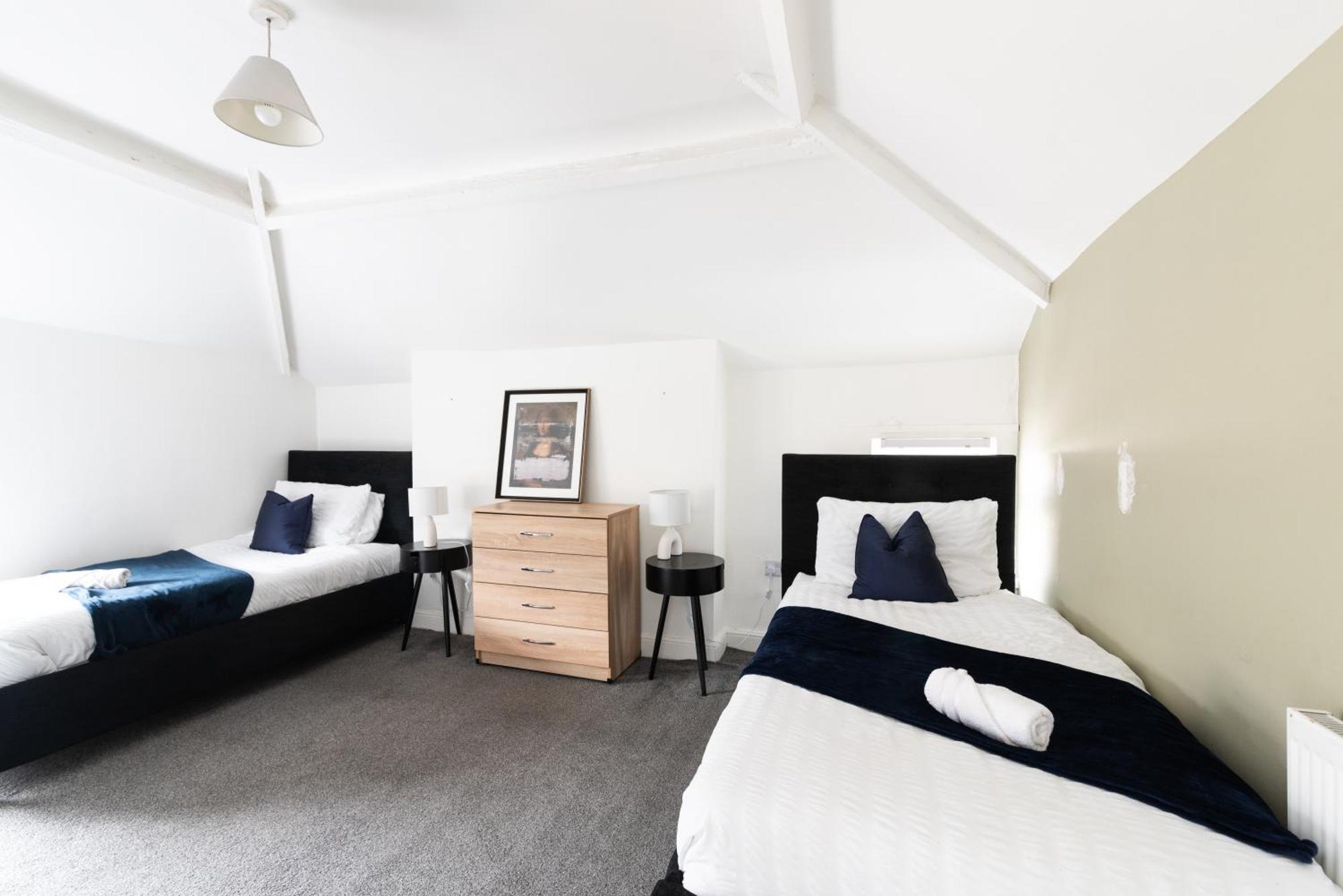 Appartement Sophia's Retreat - 2 Floor 4 Bed - - Coastal Getaway *
